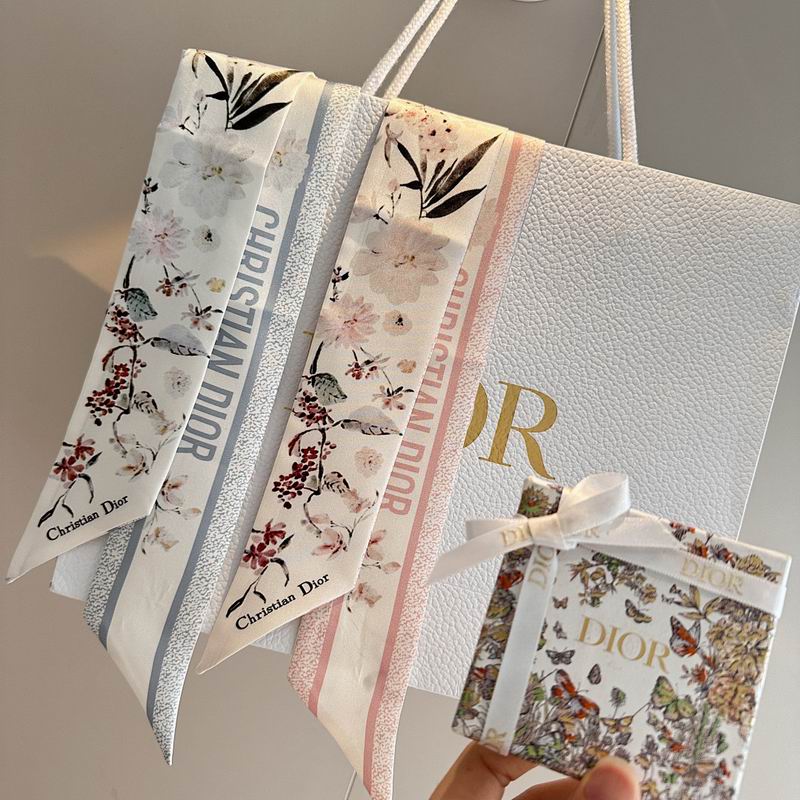 Dior silk ribbon hm47